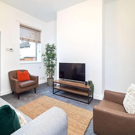 Penkhull House By Truestays - 4 Bedroom House In Stoke-On-Trent Εξωτερικό φωτογραφία