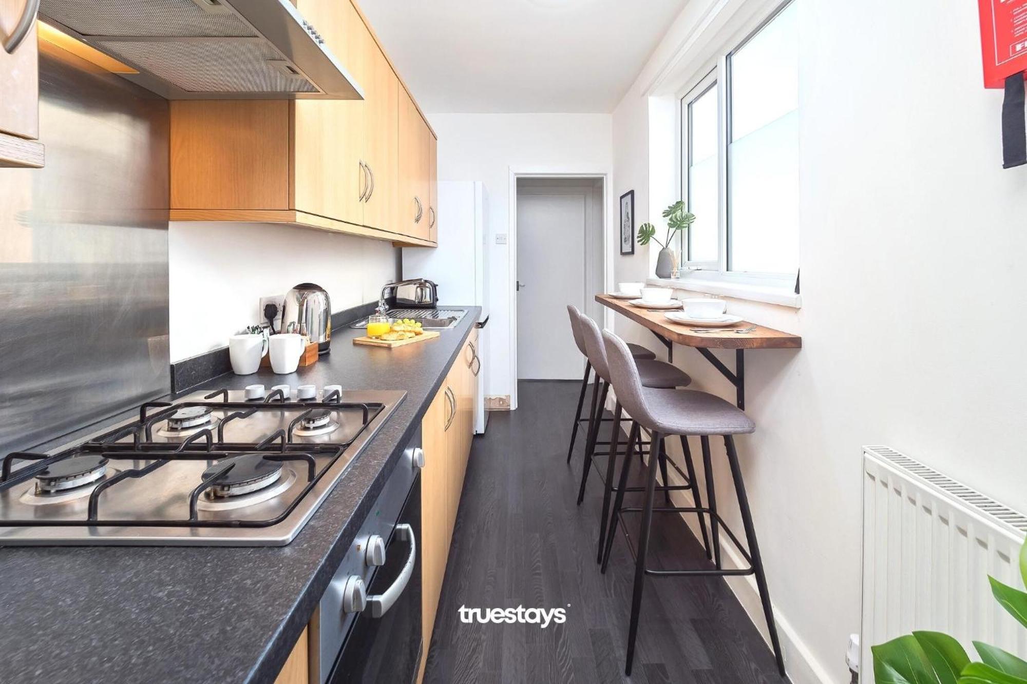 Penkhull House By Truestays - 4 Bedroom House In Stoke-On-Trent Εξωτερικό φωτογραφία