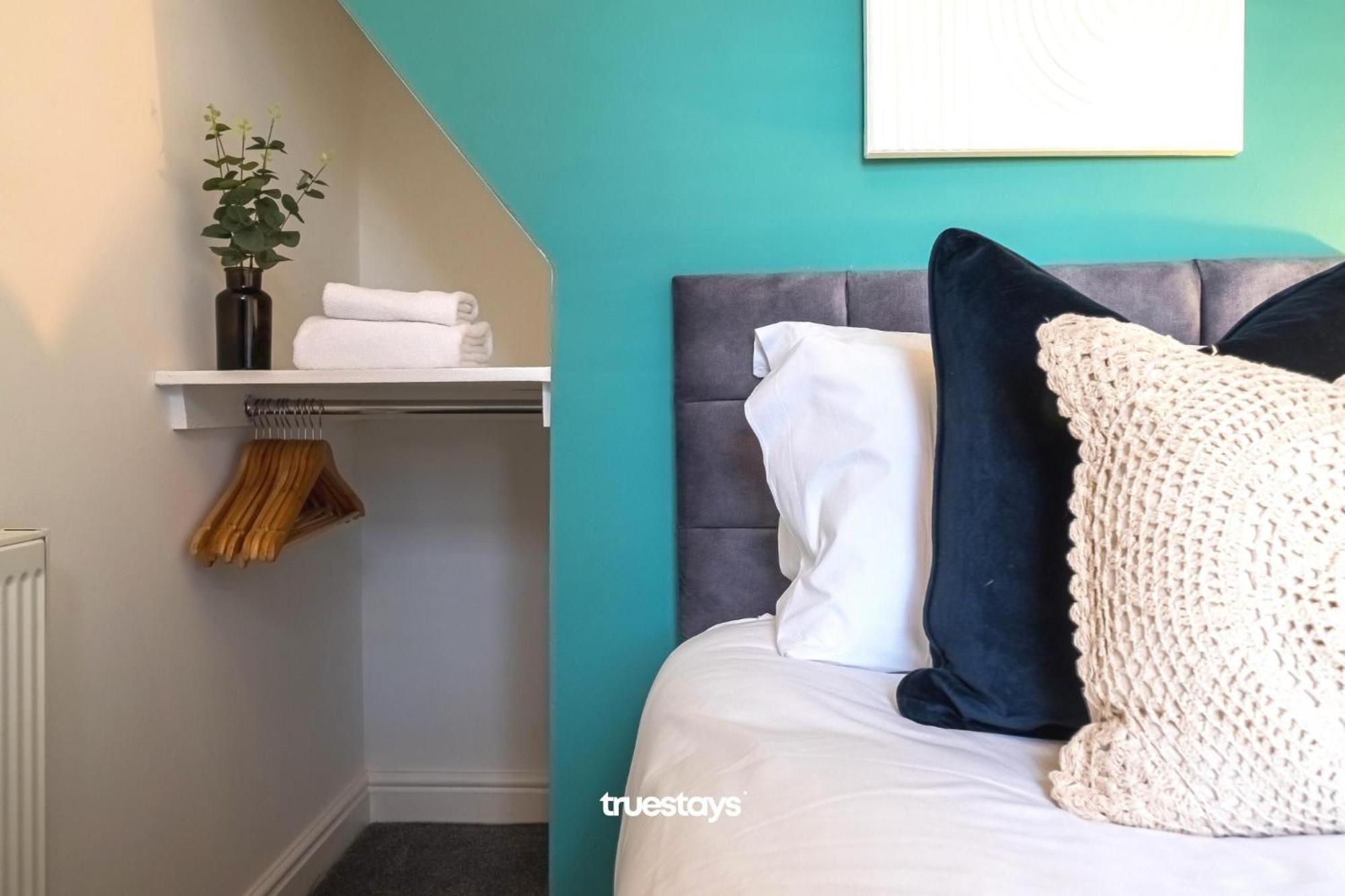 Penkhull House By Truestays - 4 Bedroom House In Stoke-On-Trent Εξωτερικό φωτογραφία