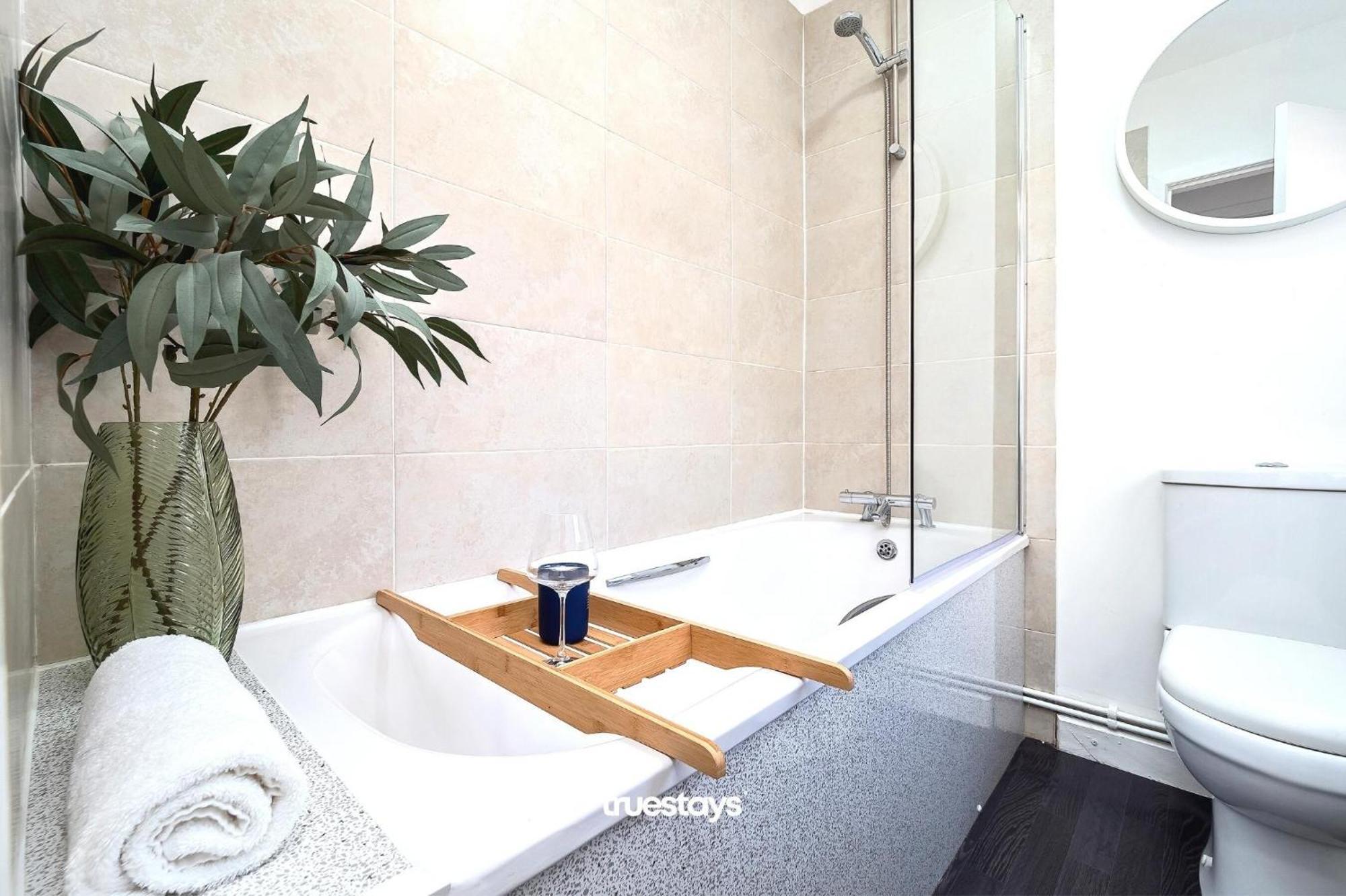 Penkhull House By Truestays - 4 Bedroom House In Stoke-On-Trent Εξωτερικό φωτογραφία