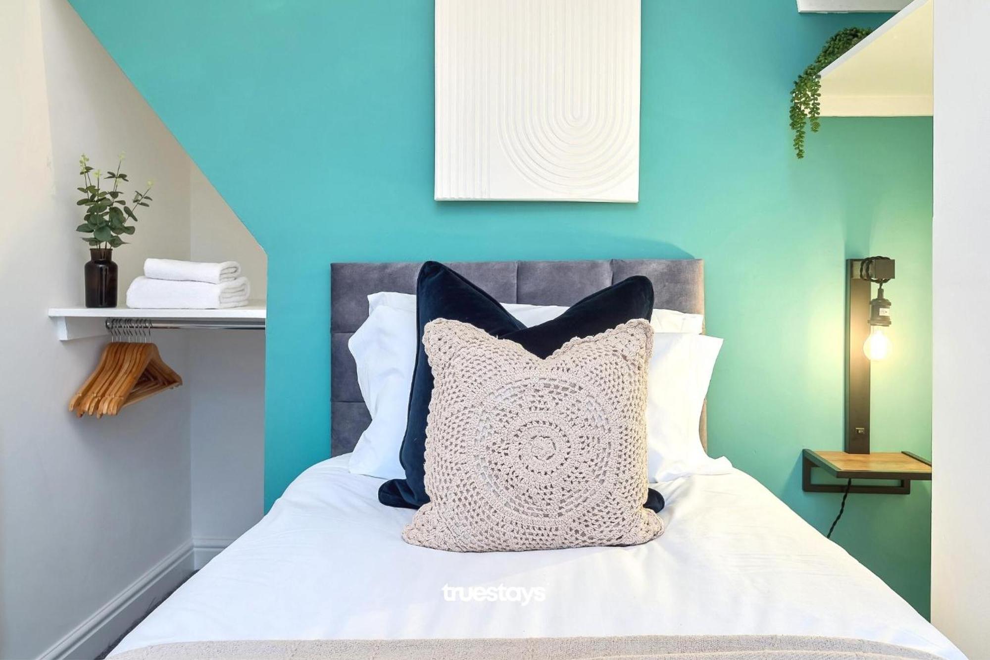 Penkhull House By Truestays - 4 Bedroom House In Stoke-On-Trent Εξωτερικό φωτογραφία