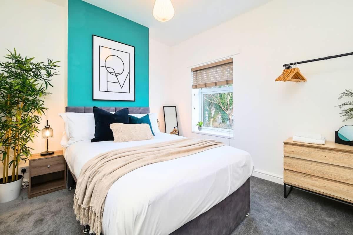 Penkhull House By Truestays - 4 Bedroom House In Stoke-On-Trent Εξωτερικό φωτογραφία