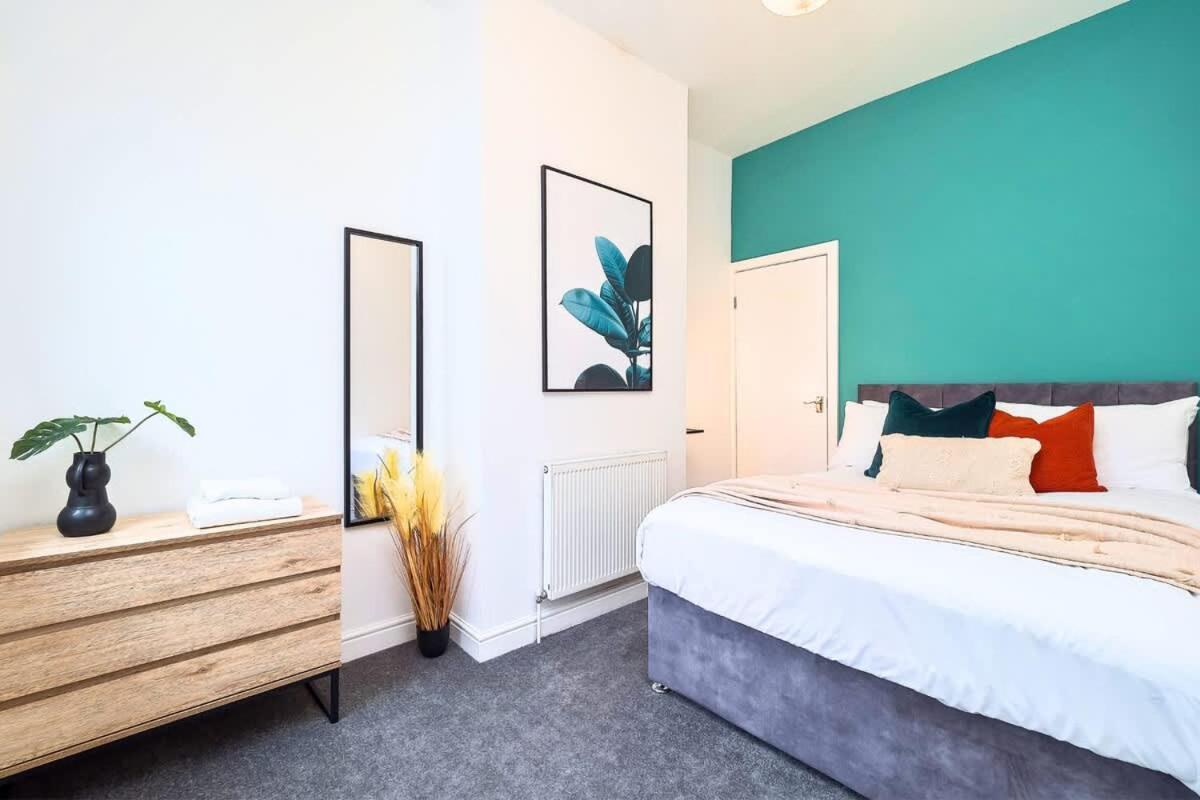Penkhull House By Truestays - 4 Bedroom House In Stoke-On-Trent Εξωτερικό φωτογραφία